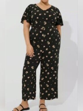 Torrid Black Floral V-Neck Butterfly Sleeve Wide-Leg Jumpsuit
